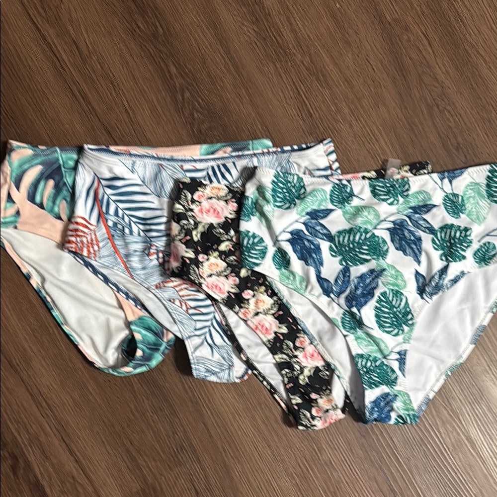 Floral and Leaf Print Bikini Swim Bottoms